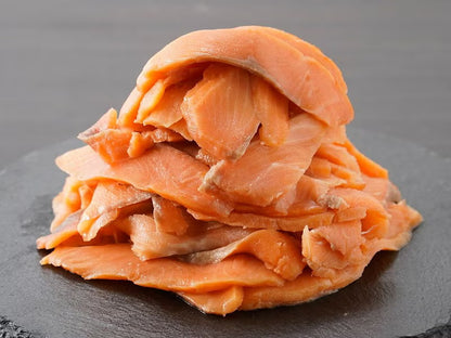 本桜鱒のスモークサーモン（切り落とし300g）